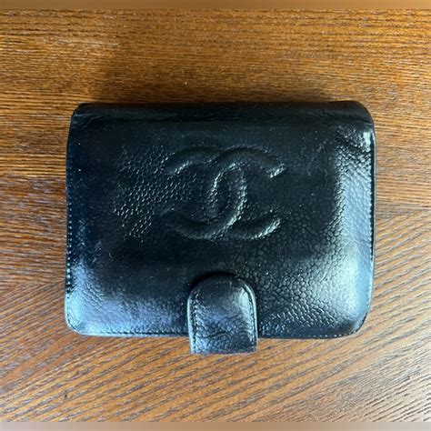 dye chanel wallet